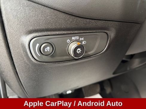 Used 2018 Chevrolet Equinox LT AWD/4WD image 9