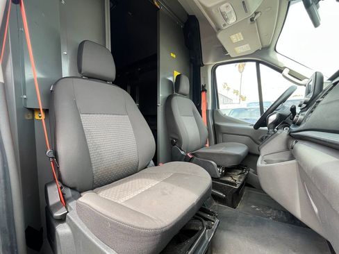 Used 2020 Ford Transit 250 148 High Roof Extended RWD image 15
