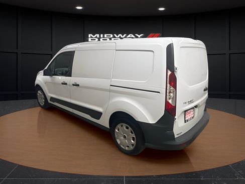 Used 2017 Ford Transit Connect XL FWD image 3