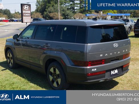 New 2026 Hyundai Santa Fe SE image 9