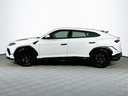 Used 2024 Lamborghini Urus Performante AWD/4WD image 8