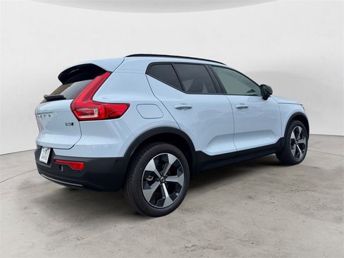 New 2026 Volvo XC40 B5 Plus w/ Protection Package Premier image 6