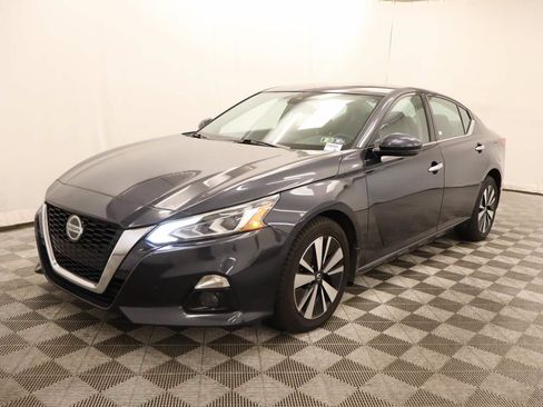 Used 2019 Nissan Altima 2.5 SV AWD/4WD image 1