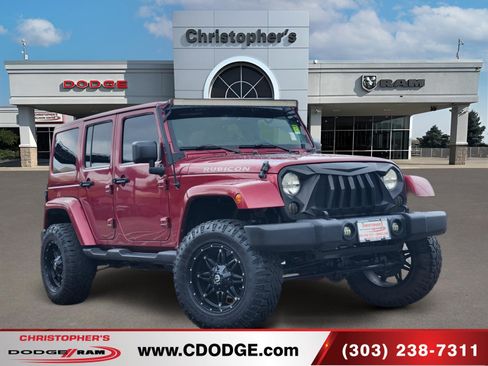 Used 2013 Jeep Wrangler Unlimited Rubicon w/ Connectivity Group AWD/4WD image 1