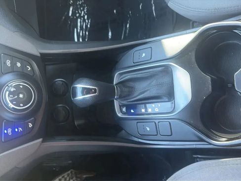 Used 2015 Hyundai Santa Fe Sport w/ Option Group 02 FWD image 13