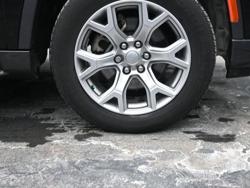 Used 2022 Jeep Wagoneer Series II image 15