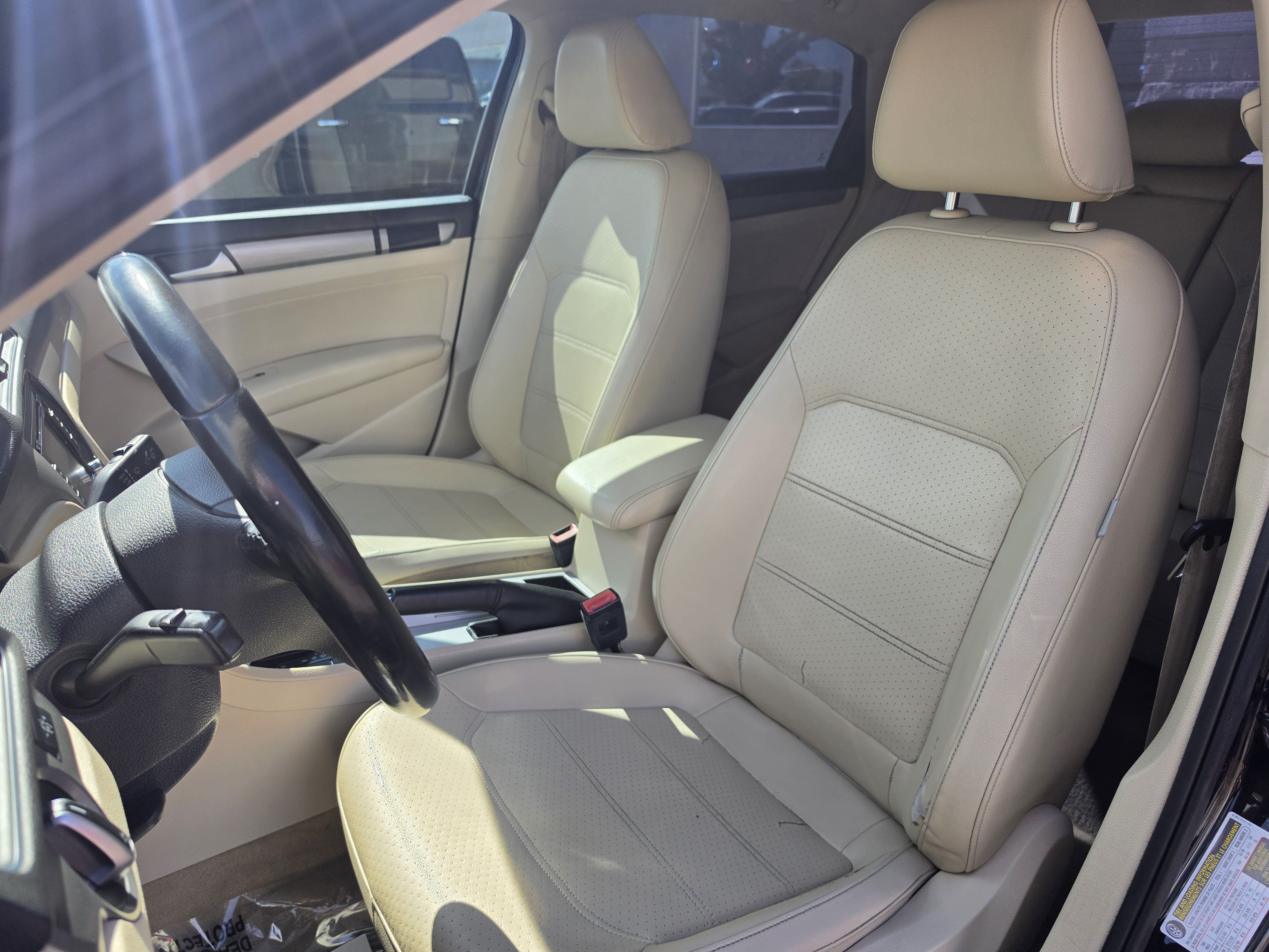 Used 2014 Volkswagen Passat 1.8T Wolfsburg Edition FWD image 12