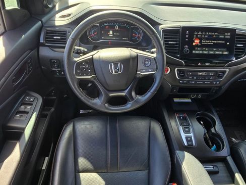 Used 2022 Honda Pilot TrailSport image 14