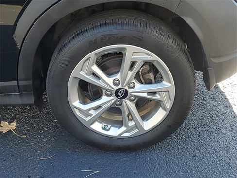 Used 2023 Hyundai Kona SEL image 29