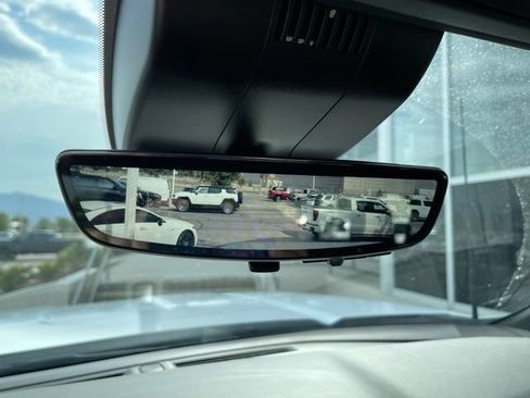 Certified 2025 GMC Sierra 3500 AT4 w/ AT4 Premium Plus Package AWD/4WD image 10
