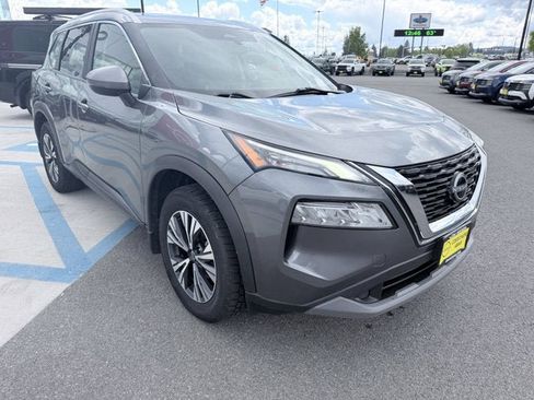 Certified 2023 Nissan Rogue SV w/ SV Premium Package AWD/4WD image 3