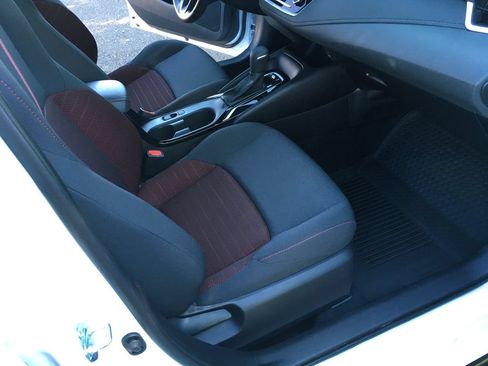 Used 2025 Toyota Corolla SE FWD image 27