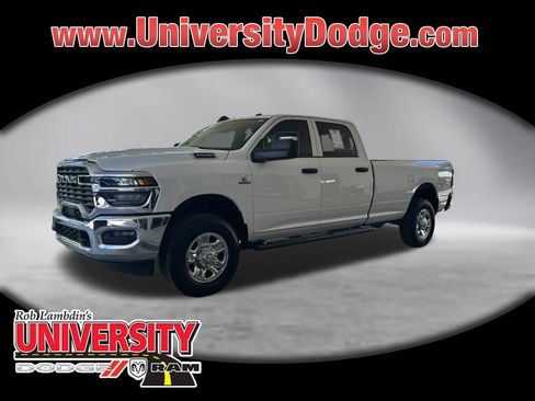 Used 2025 RAM 2500 Tradesman AWD/4WD image 1