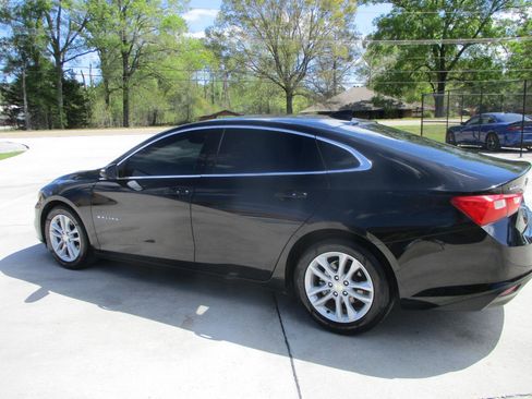Used 2018 Chevrolet Malibu LT image 21