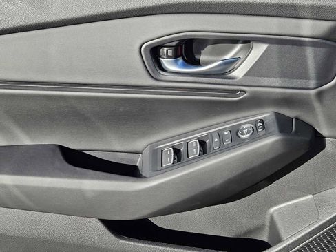 Certified 2025 Honda Accord SE image 21