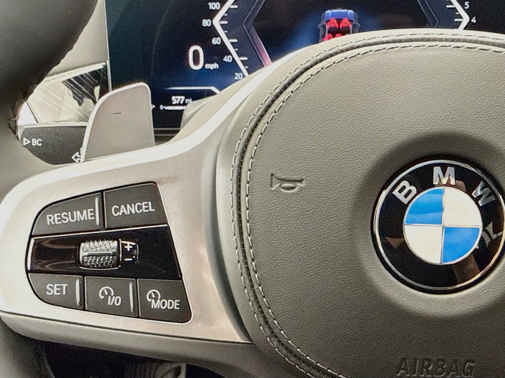 New 2027 BMW X6 xDrive40i w/ Climate Comfort Package AWD/4WD image 11