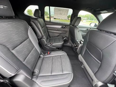 New 2025 Buick Enclave Sport Touring w/ Power Package image 27