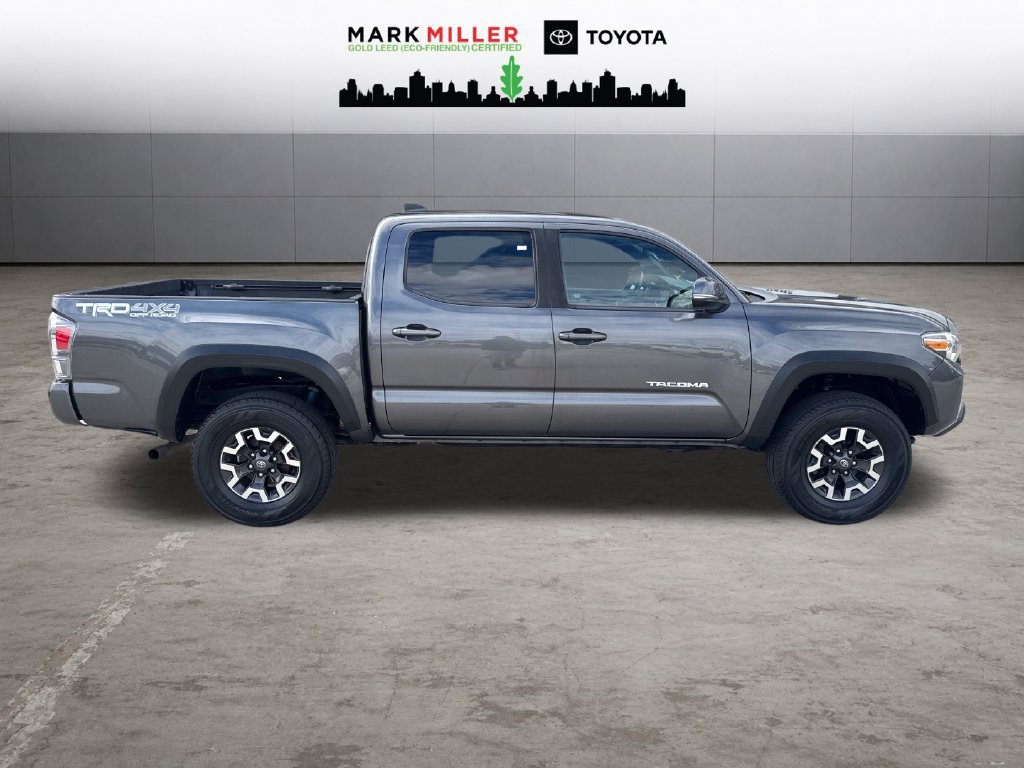 Certified 2020 Toyota Tacoma TRD Off-Road w/ Technology Package AWD/4WD image 6