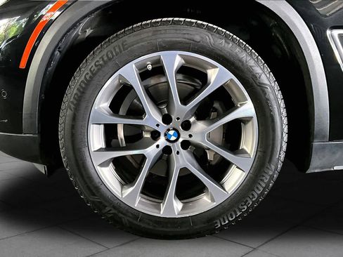 Used 2022 BMW X5 sDrive40i w/ Executive Package RWD image 10