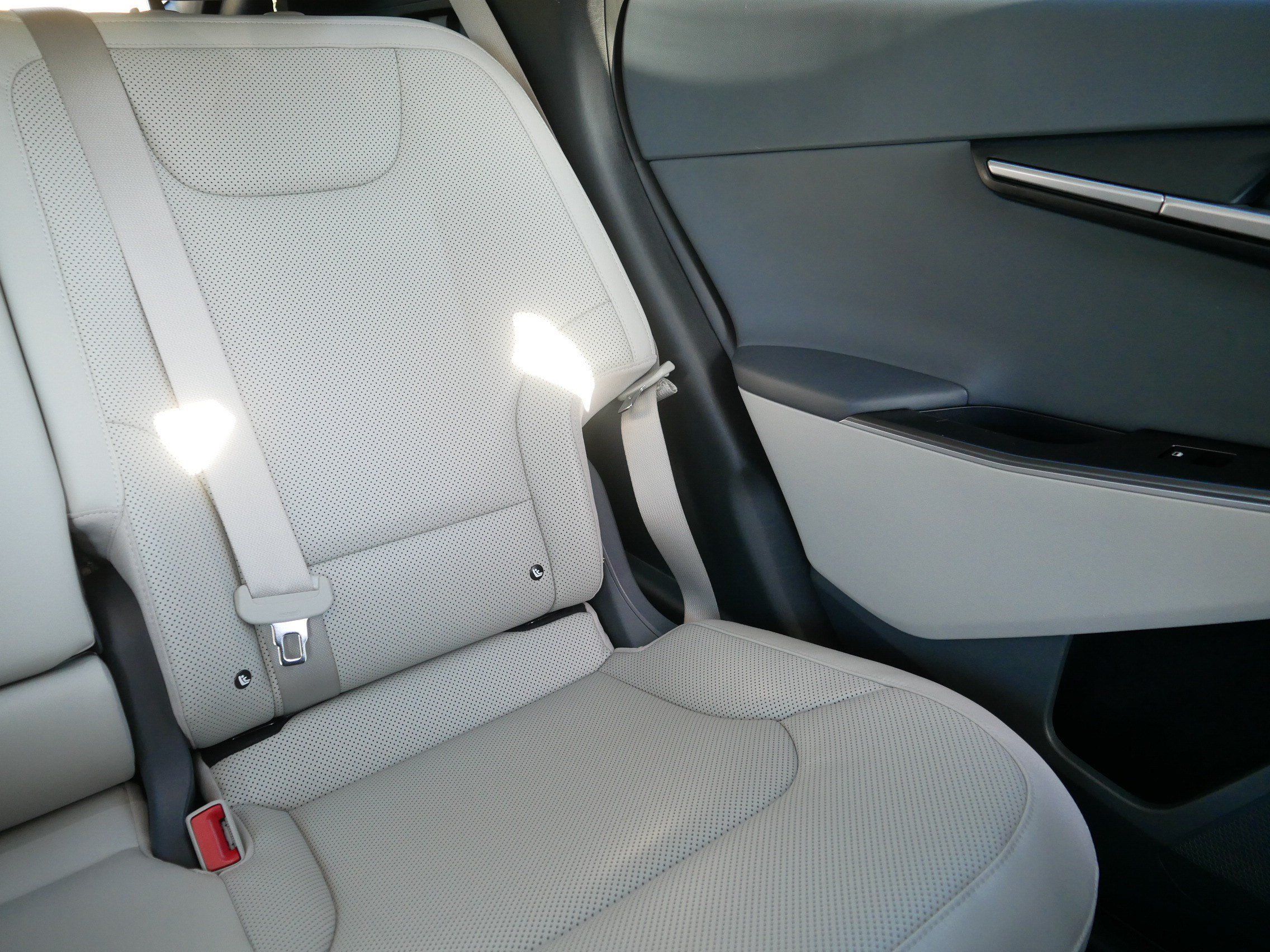 Certified 2023 Kia EV6 Wind w/ Wind Technology Package AWD/4WD image 14