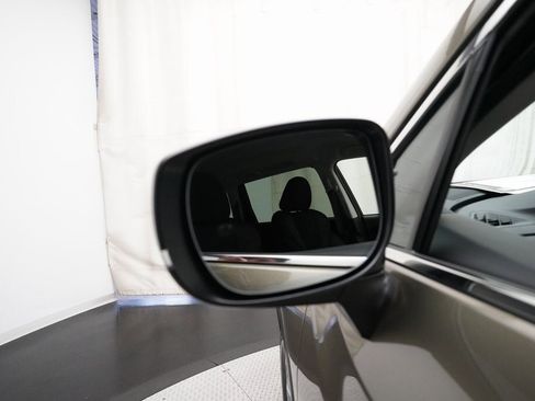 Used 2025 Subaru Ascent Premium image 25