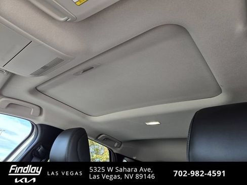 Used 2024 MAZDA CX-30 AWD 2.5 S w/ Preferred Package image 12