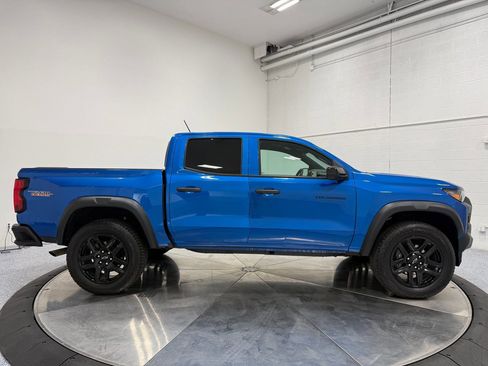 Used 2024 Chevrolet Colorado Trail Boss w/ Advanced Trailering Package image 8