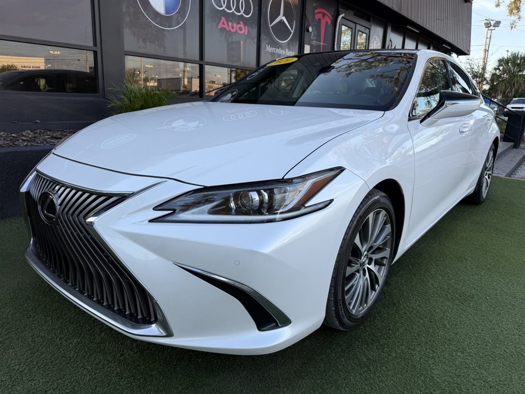 Used 2020 Lexus ES 350 w/ Premium Package FWD image 1