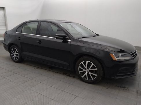 Used 2018 Volkswagen Jetta SE FWD image 11