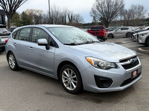 Used 2014 Subaru Impreza 2.0i Premium w/ All-Weather Package w/CVT image 4
