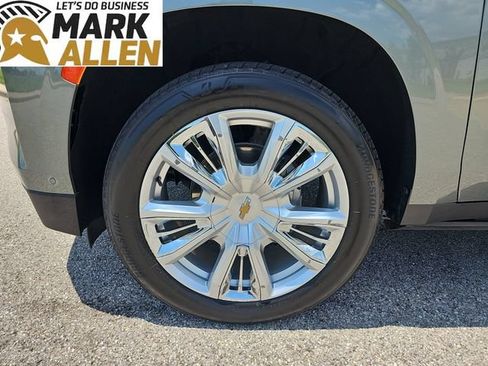 Used 2023 Chevrolet Tahoe High Country w/ Advanced Technology Package AWD/4WD image 34