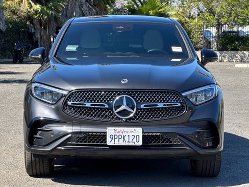 Used 2024 Mercedes-Benz GLC 300 4MATIC image 9