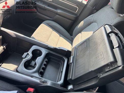 Used 2019 RAM 1500 Big Horn AWD/4WD image 22