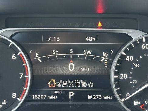 Used 2022 Nissan Rogue SL w/ SL Premium Package image 40