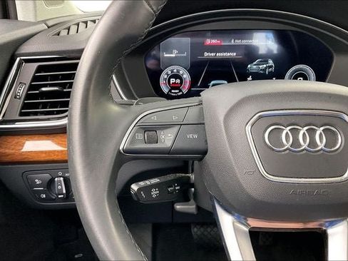 Used 2021 Audi Q5 2.0T Premium Plus AWD/4WD image 23
