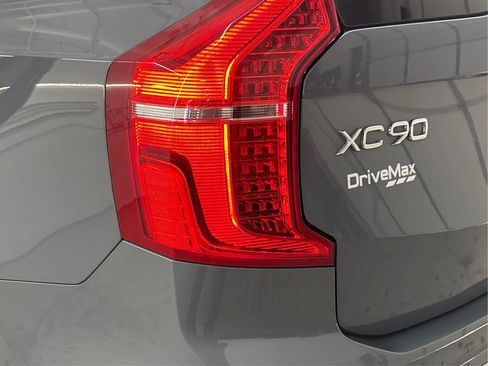 Used 2023 Volvo XC90 B6 Ultimate AWD/4WD image 35