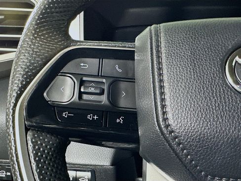 Used 2024 Toyota Sequoia Limited image 16