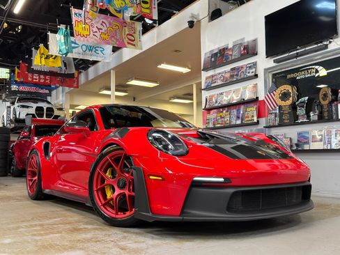 Used 2025 Porsche 911 GT3 RS RWD image 1
