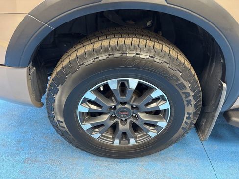 Used 2021 Nissan Titan PRO-4X w/ Pro-4x Utility Package image 15