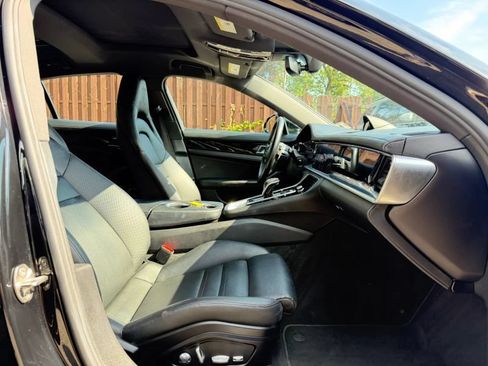 Used 2018 Porsche Panamera 4S AWD/4WD image 31