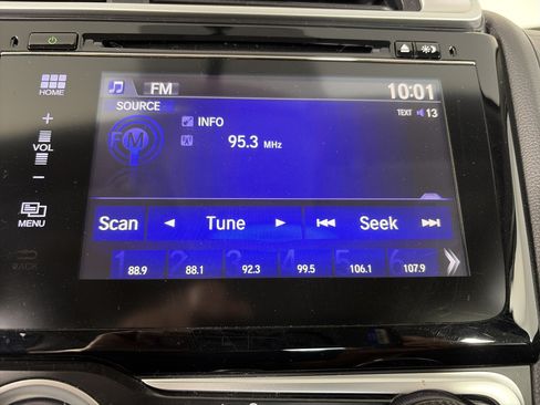 Used 2017 Honda Fit EX-L image 18