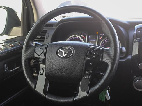 Used 2021 Toyota 4Runner TRD Off-Road image 16
