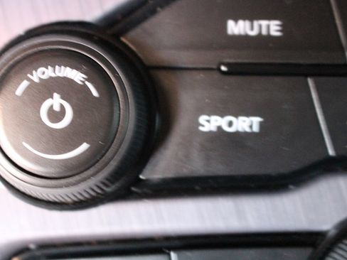 Used 2018 Dodge Challenger R/T w/ Quick Order Package 22P T/A RWD image 26