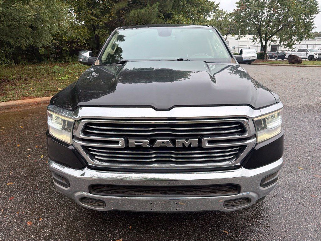Used 2019 RAM 1500 Laramie AWD/4WD image 5