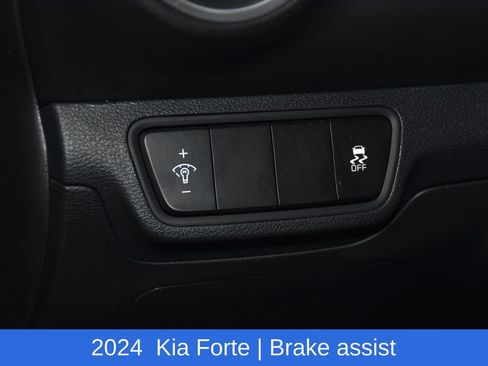 Used 2024 Kia Forte LXS FWD image 10