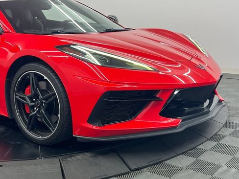 Used 2021 Chevrolet Corvette Stingray Premium Cpe w/ Z51 Performance Package RWD image 8