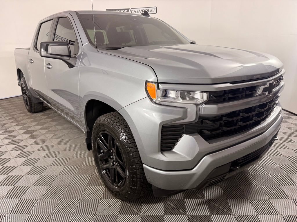 Used 2026 Chevrolet Silverado 1500 RST w/ RST Select Package AWD/4WD image 8