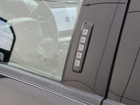 Certified 2022 Ford F150 XLT w/ Equipment Group 302A High image 16