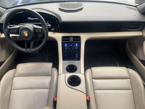 Used 2021 Porsche Taycan 4S image 11