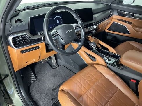 Certified 2023 Kia Telluride SX Prestige X-Line AWD/4WD image 3